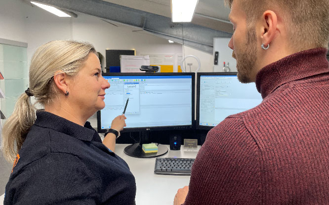 Labelwin im Buero Litiwn