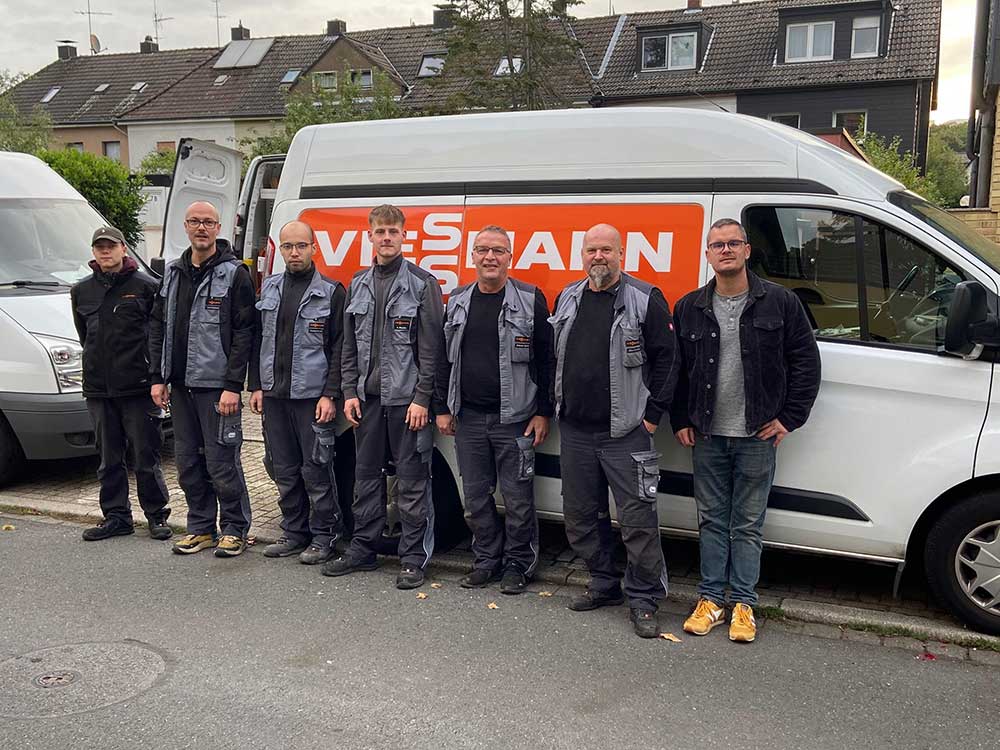 reich monteure gruppenfoto 01 web